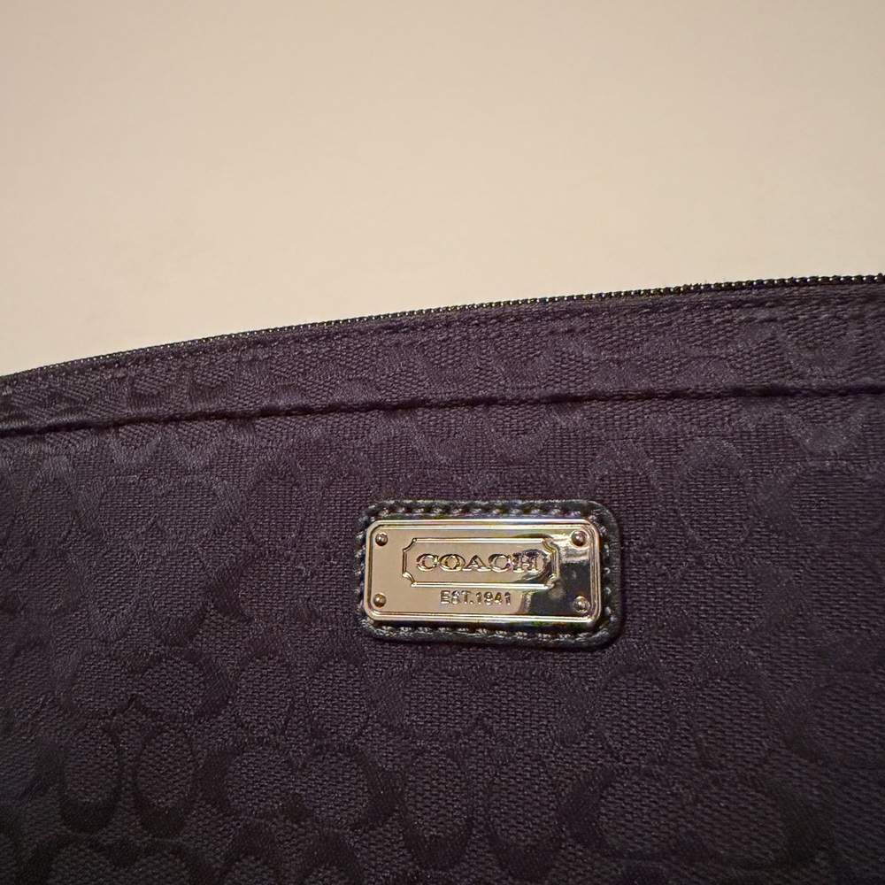 Coach Jacquard Laptop Sleeve - Picture 4 of 7